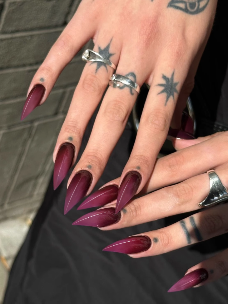 Solid Color Handmade Claw Press On Nails Long Fake Nails
