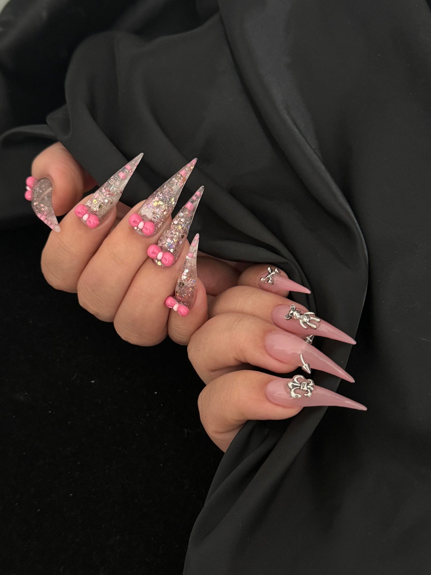 Handmade Mixed Color Claw Press On Nails Alt Cat Dragon Eagle Claw Nails With Charms For Women